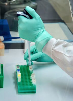 ADN double hélice lors d'un test ADN