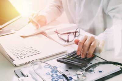 comptable médecin Liège